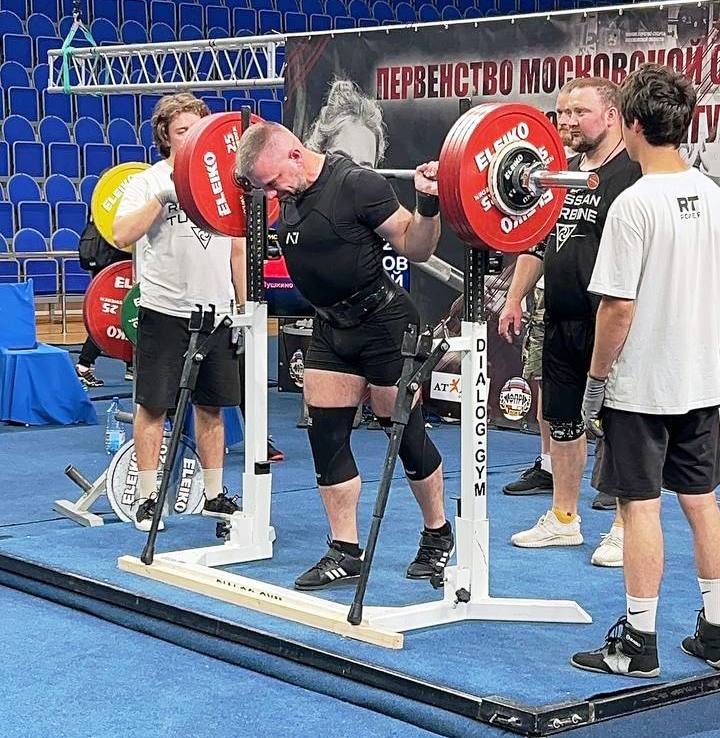 Пауэрлифтеры городского округа Пушкинский ярко выступили на чемпионате Подмосковья