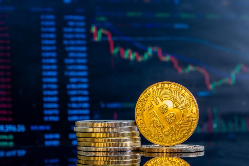 Биткоин и другие криптовалюты вошли в национальный резерв США Биткоин и другие криптовалюты вошли в национальный резерв США