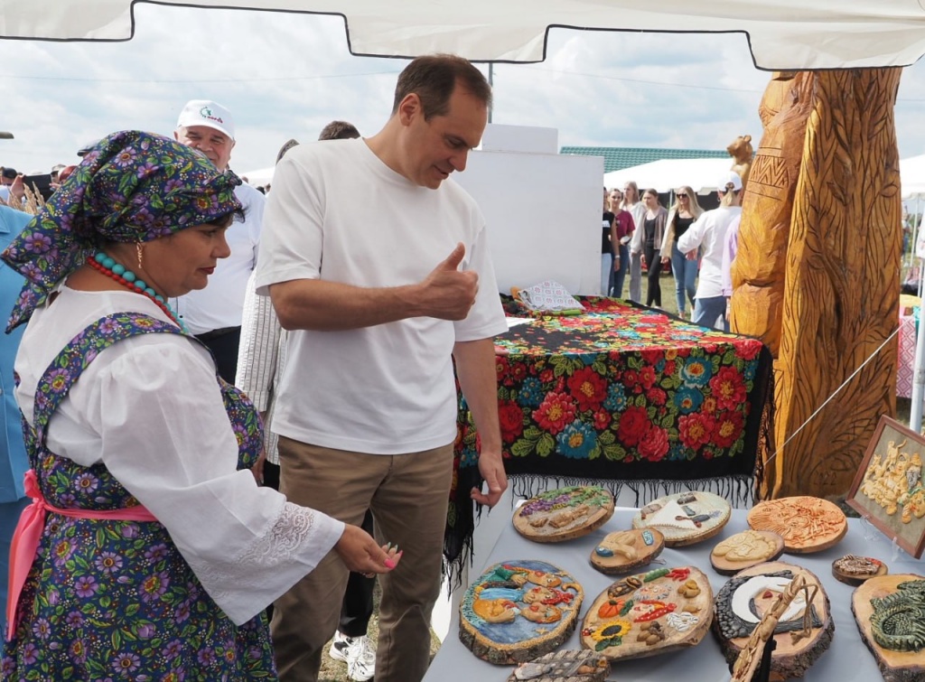 На обновлённом пляже Карнайского водоёма прошёл турнир по пляжному футболу На обновлённом пляже Карнайского водоёма прошёл турнир по пляжному футболу