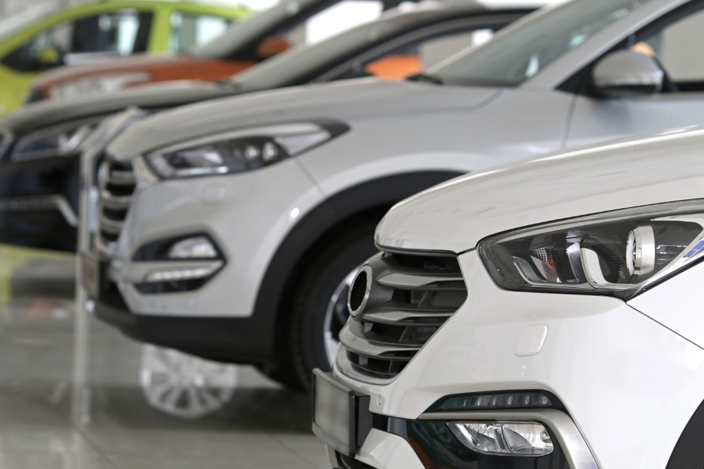 Российские автодилеры ожидают рекордных продаж в сентябре 2024 года