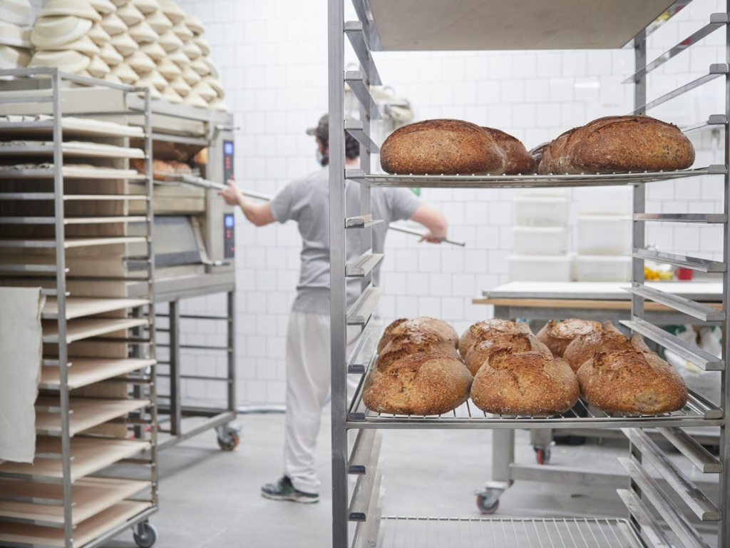 В России зафиксировали нехватку специалистов в хлебопекарной сфере