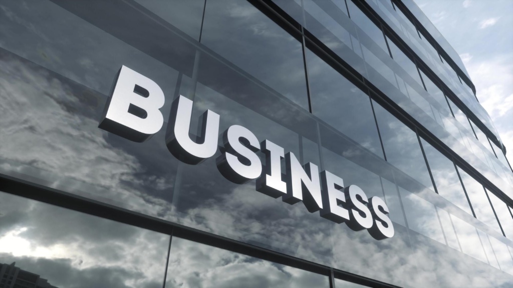 Около 20 инвесторов, включая зарубежных, готовы запустить свои бизнес-проекты на территории Луганской Народной Республики