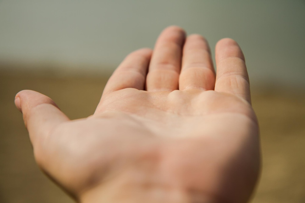 ВТБ начнёт идентифицировать клиентов по ладони