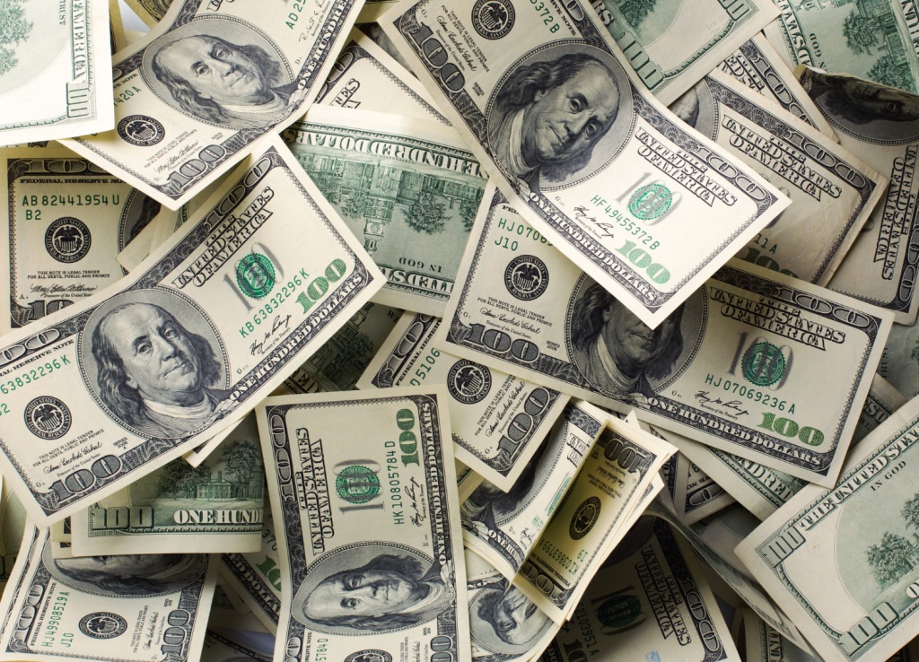 РИА «Новости»: РФ вошла в тройку экономик с наименьшим госдолгом на одного жителя РИА «Новости»: РФ вошла в тройку экономик с наименьшим госдолгом на одного жителя