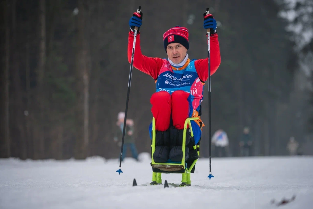 Впервые в России: лыжная гонка в Одинцово стала доступной для глухих и слабослышащих участников благодаря переводу на русский жестовый язык