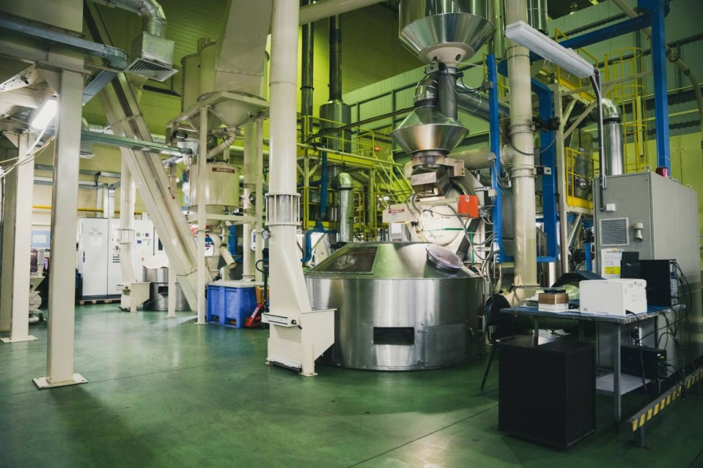 Глава Домодедово Михаил Ежокин побывал на предприятии по производству кофе