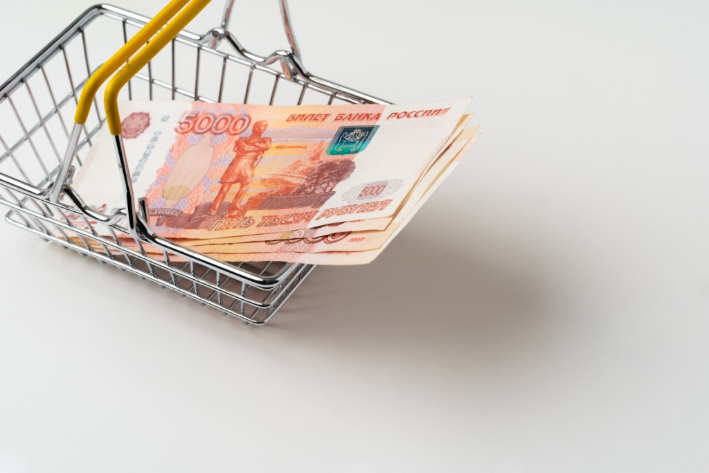 Исследование: россияне в среднем тратят до 5 тысяч рублей на онлайн-покупки Исследование: россияне в среднем тратят до 5 тысяч рублей на онлайн-покупки