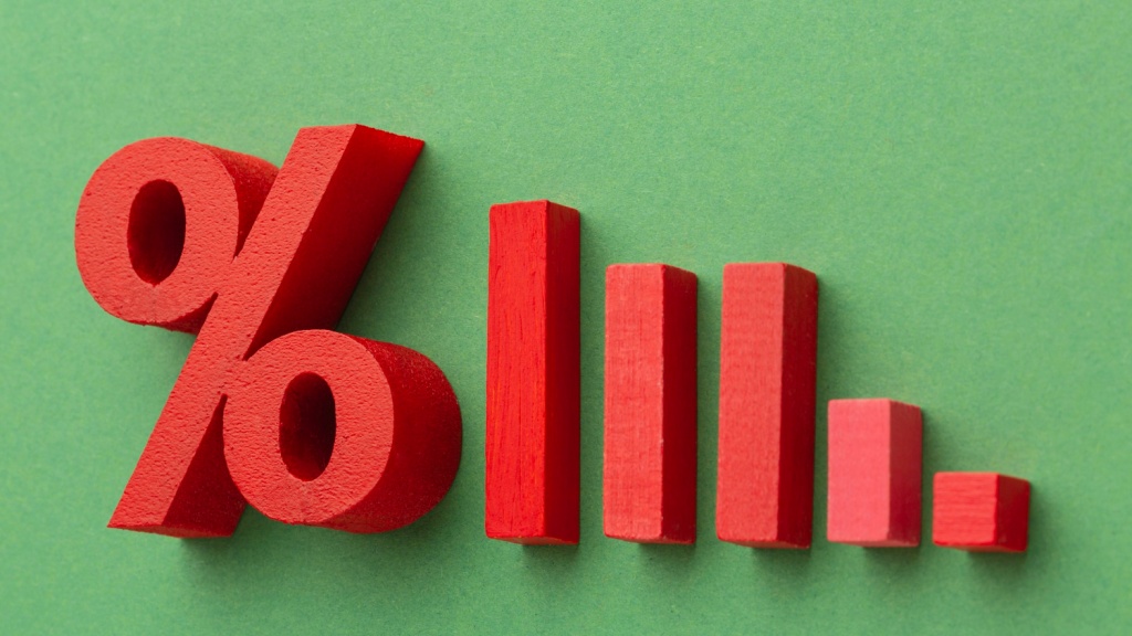 «Известия»: россияне смогут использовать налог на проценты с вкладов для получения вычетов «Известия»: россияне смогут использовать налог на проценты с вкладов для получения вычетов