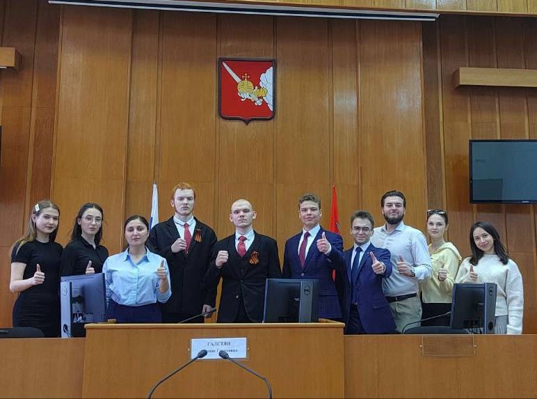 Молодёжный парламент Вологды приглашает активных молодых людей стать частью важных городских процессов Молодёжный парламент Вологды приглашает активных молодых людей стать частью важных городских процессов