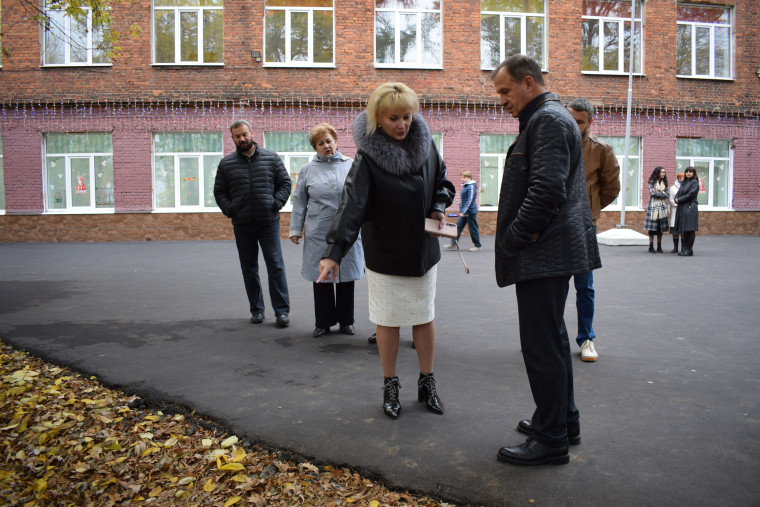 Благоустройство школьных дворов в Иванове: новые спортивные площадки и комфортные зоны для учеников и жителей Благоустройство школьных дворов в Иванове: новые спортивные площадки и комфортные зоны для учеников и жителей