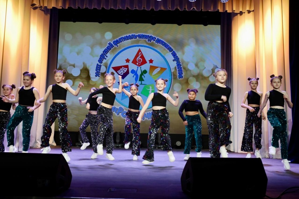 В Волоколамске прошел фестиваль-конкурс «Роднички» В Волоколамске прошел фестиваль-конкурс «Роднички»