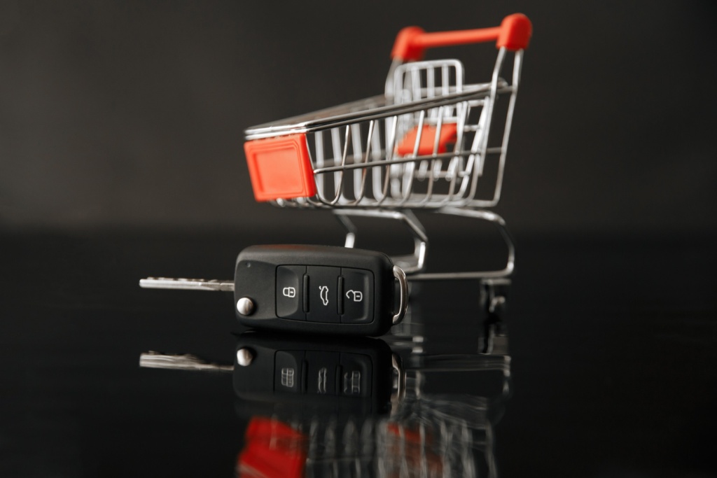 Ozon расширил сервис автолизинга для бизнеса Ozon расширил сервис автолизинга для бизнеса