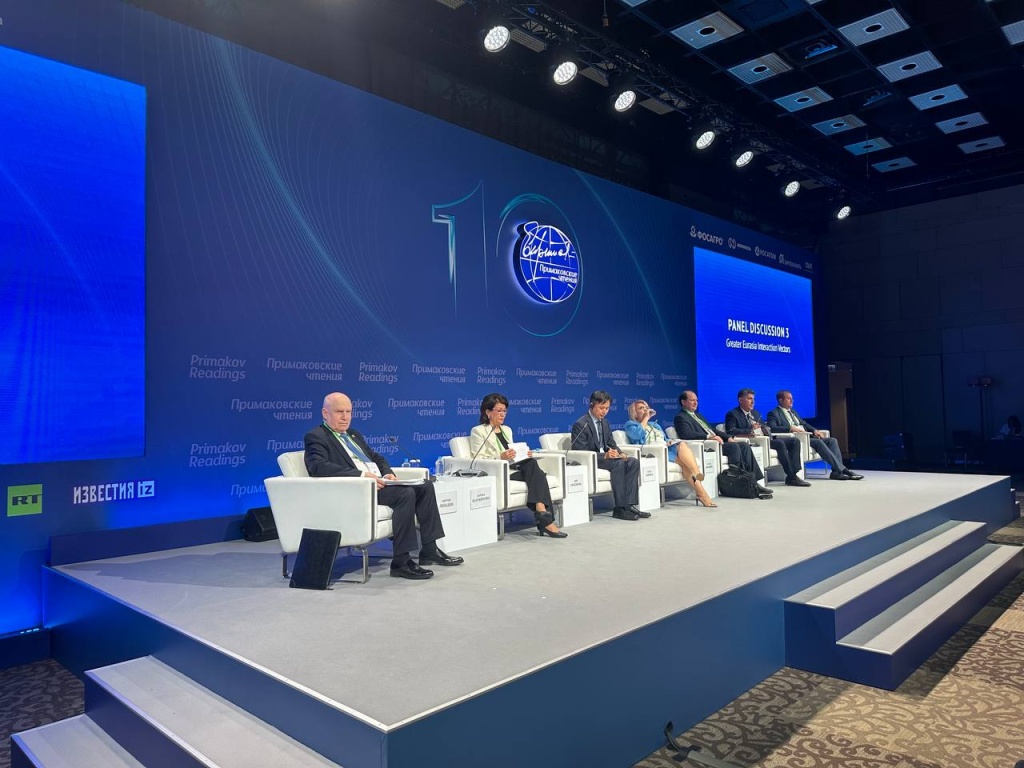 Генсек СНГ Сергей Лебедев: к экономическому росту в странах Содружества привела санкционная политика Запада Генсек СНГ Сергей Лебедев: к экономическому росту в странах Содружества привела санкционная политика Запада