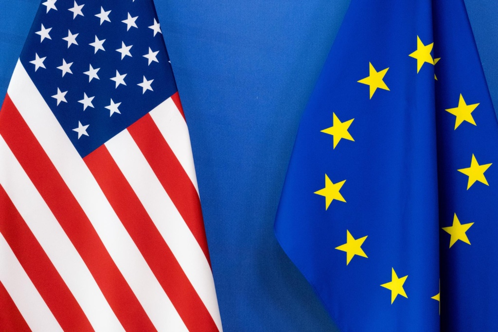 Торговая война между США и ЕС угрожает бизнесу на 9,5 трлн долларов Торговая война между США и ЕС угрожает бизнесу на 9,5 трлн долларов