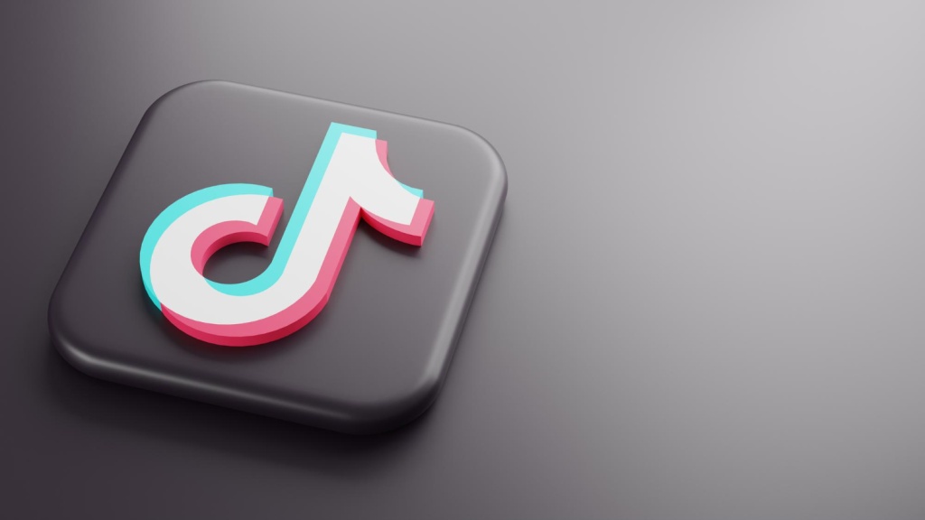TikTok остался в США: подписано соглашение о совместном предприятии