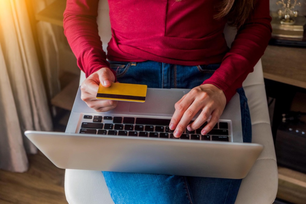 Ретейлеры обратились в ФАС с жалобой на ценообразование онлайн-платформ