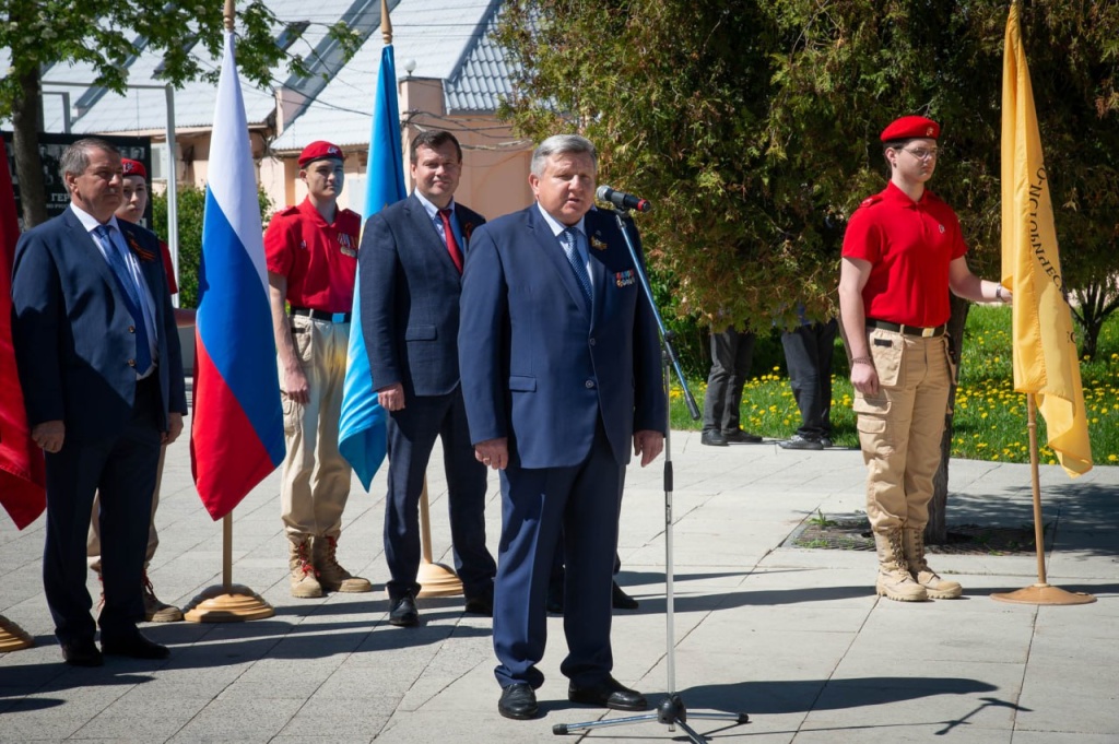 В Коломне открылась выставка «Герои с вечно русским сердцем» В Коломне открылась выставка «Герои с вечно русским сердцем»