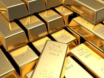 Заявление Трампа о введении 100% пошлин на китайские товары привело к падению акций и росту спроса на золото