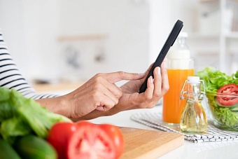 «Вкусвилл» запустил продажи через приложение в Казахстане