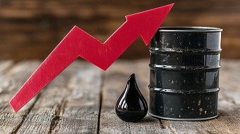 Цены на нефть продолжают рост из‑за ситуации вокруг Ормузского пролива